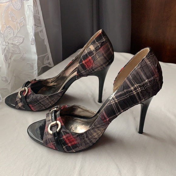 CARLOS SANTANA red & black pumps women’s size 9 - Picture 5 of 5